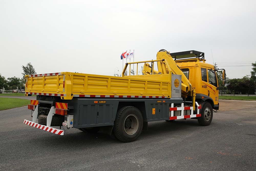 HGY5150TYH路面養護車