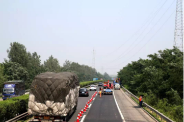 為交通安全保駕護航 -定- 副本(稿2)217