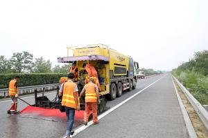 HGY5312TFC纖維稀漿封層車(chē)